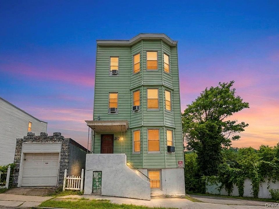 1st image of 212 Edwards Place
