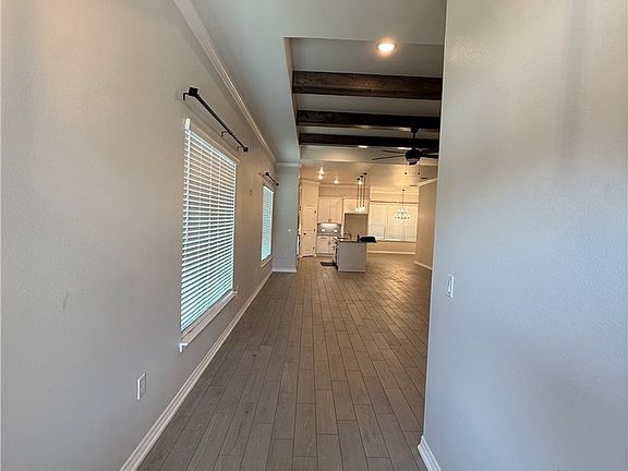 2nd image of 2028 Butternut Rd
