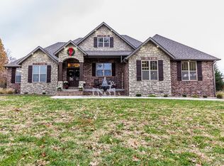 24450 Evanston Rd, Lebanon, MO 65536
