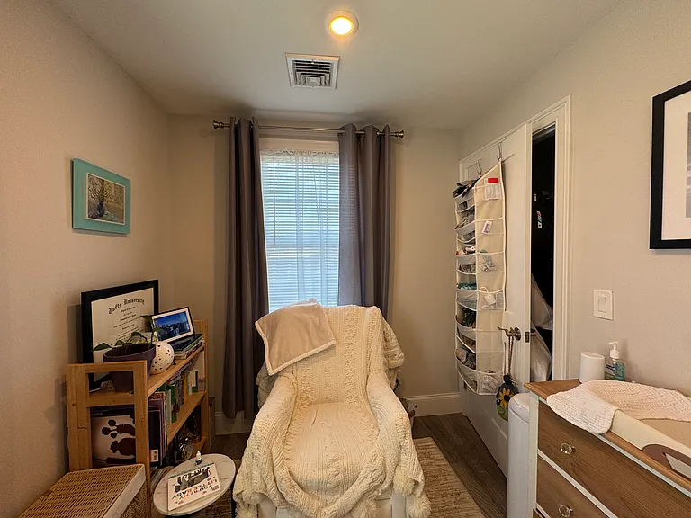 5R Trenton St #6 — Photo 8