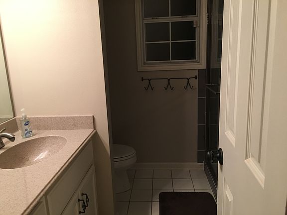 2nd image of 5217 Fairview Ave