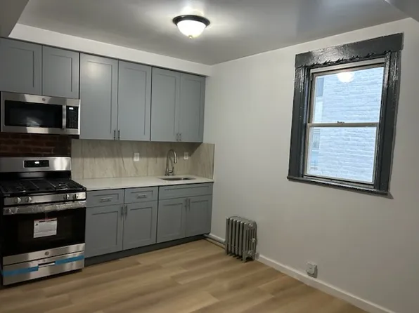 44 Westminster Road image 1 of 3