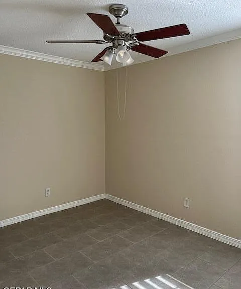 2260 Tierra Alegre Way — Photo 10