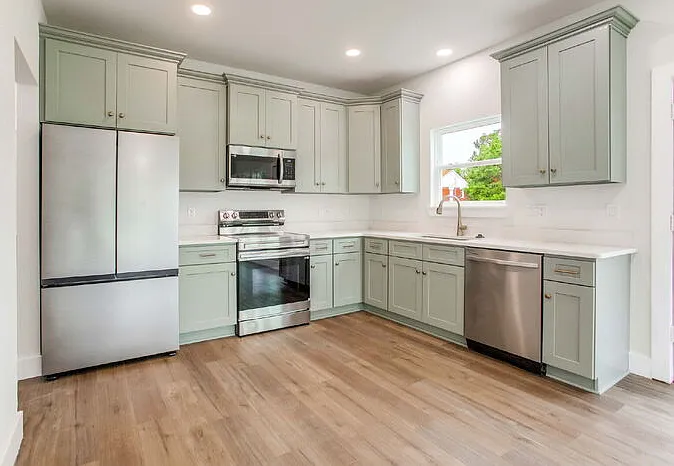 14 South Ave — Photo 4