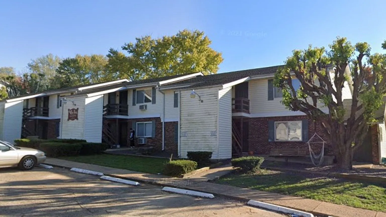 Doe Run Manor, LLC — Photo 1