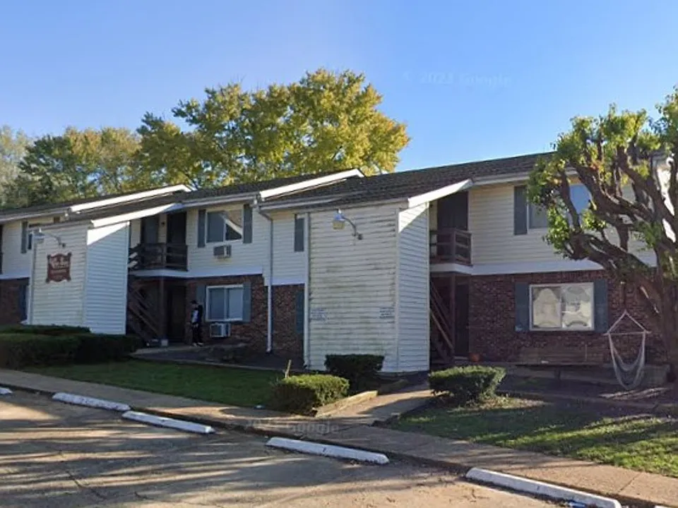 Doe Run Manor, LLC