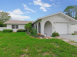 562 10th St, Holly Hill, FL 32117