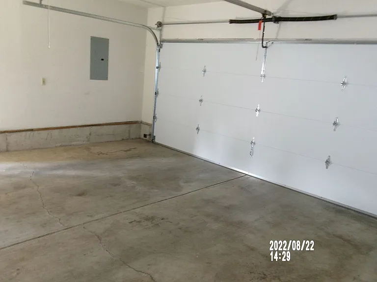 1431 SW Birdie Dr — Photo 17
