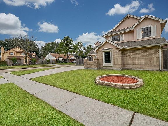 4th image of 12323 Misty Laurel Dr