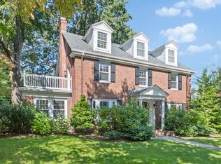 9 Larch Rd, Newton, MA 02468