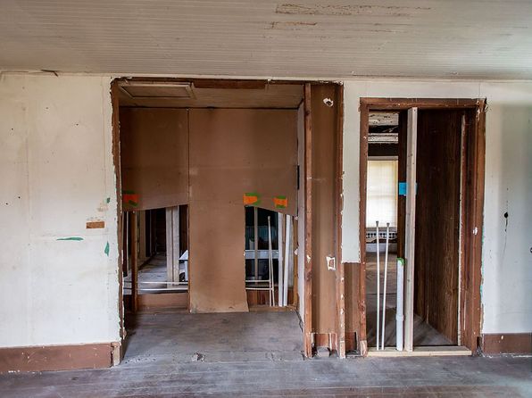 411 Thomas St, Waycross, GA 31501