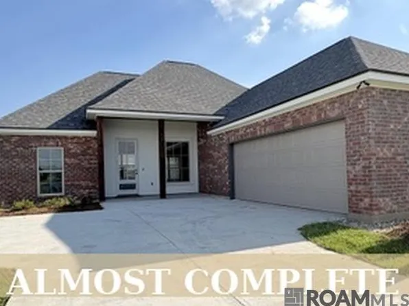 1544 Cannes Ave, Zachary, LA 70791
