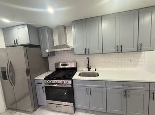 20401 Murdock Ave #1, Saint Albans, NY 11412