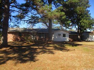 415 Perky Ln, Clinton, AR 72031