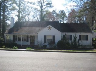 1 Norwood Dr, Chase City, VA 23924