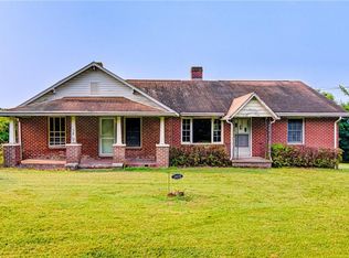 2475 Union Cross Rd, Winston Salem, NC 27107