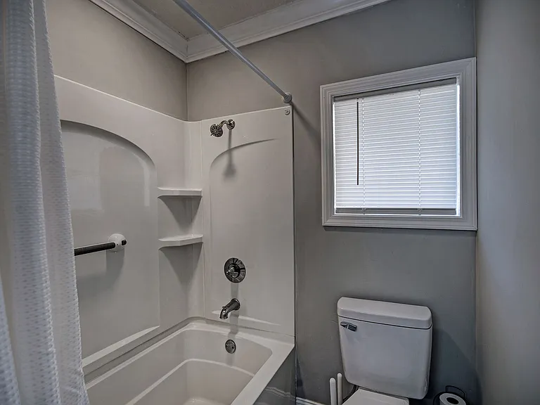 105 Sunset Dr — Photo 28