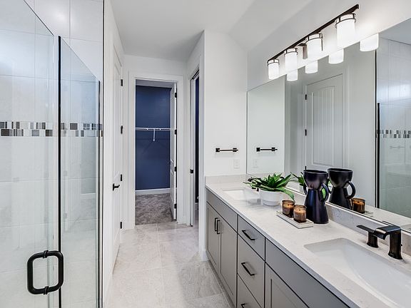 Owner s bathroom