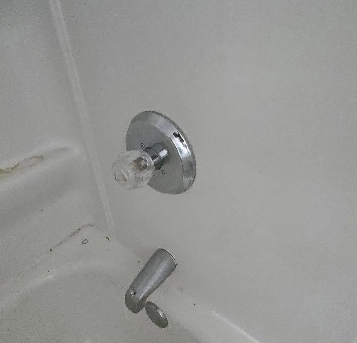 Beautifully remodeled 2 bedroom 1 bathroom home — Photo 4
