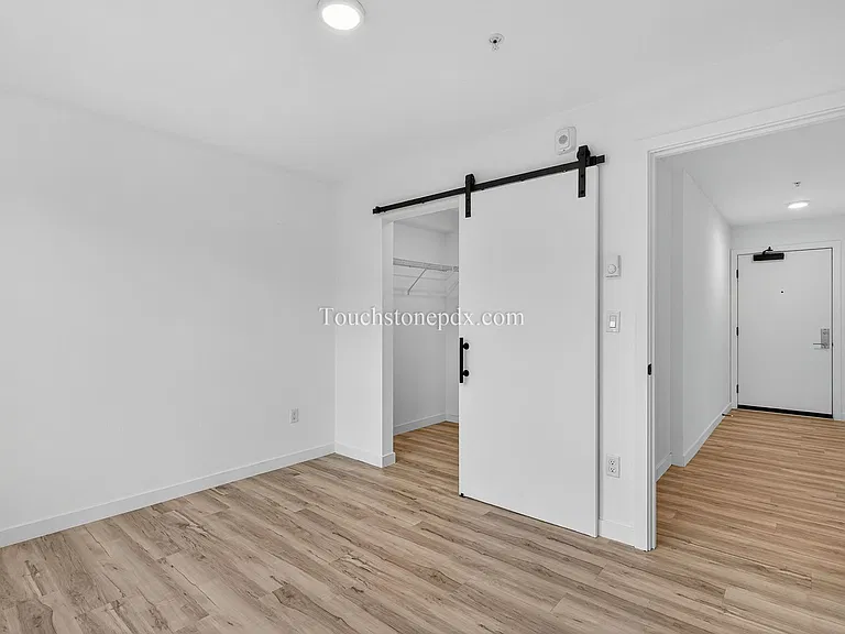 Tabor Terrace — Photo 33