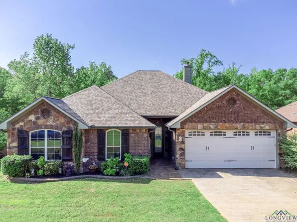 706 Crepe Myrtle Ln, Longview, TX 75604