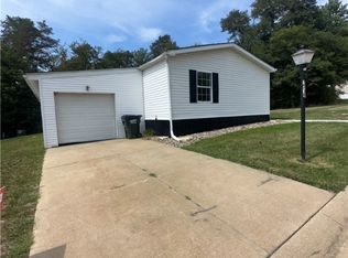 5719 Joleda Dr SW, Canton, OH 44706