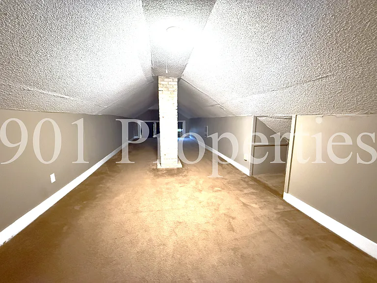 1252 Harbert Ave #2 — Photo 15