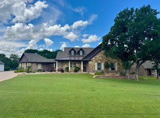 570 S Sugartree Dr, Lipan, TX 76462
