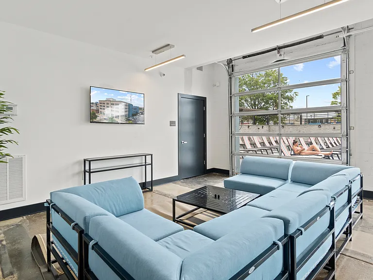 Pilot Place — Photo 6