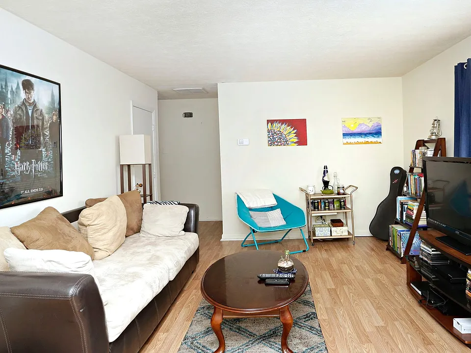 1340 Royalty Ct