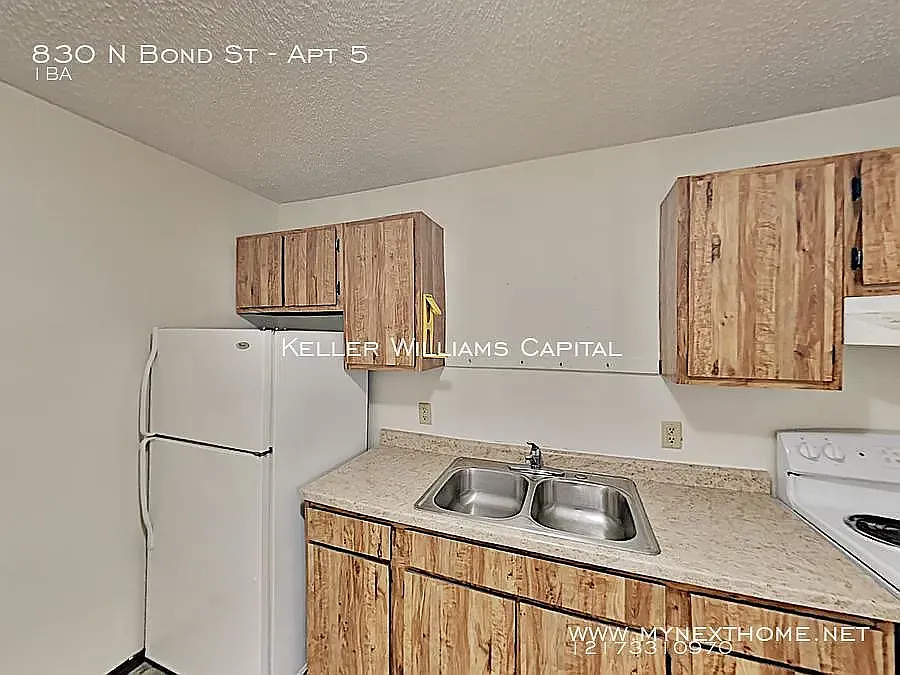 Studio, 400 sqft, $650 — Photo 3