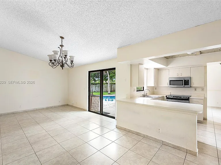 1586 Old Cypress Trl — Photo 8