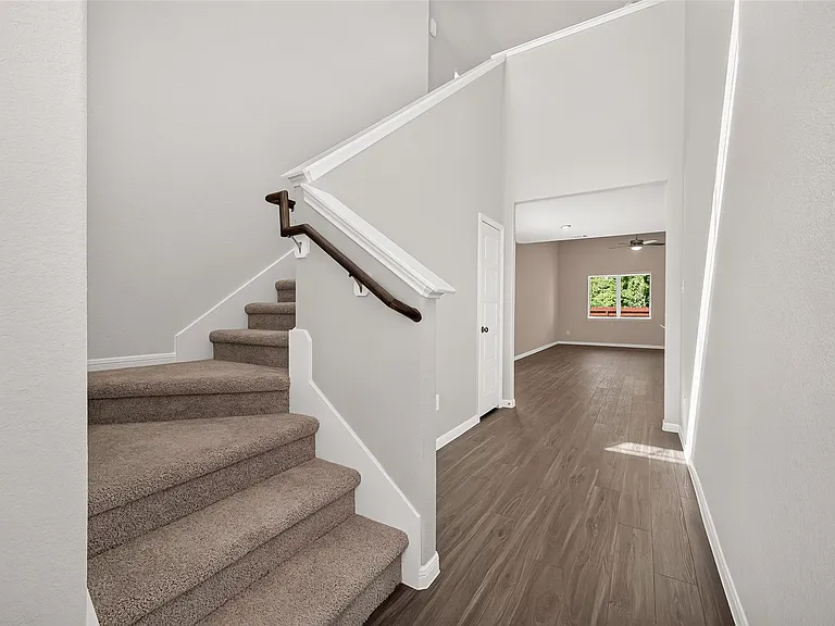 15610 Coneflower Hills Dr — Photo 7