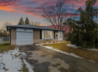 1212 Mary Ave, Cambridge, ON N3H 4N7