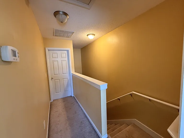 131 Cornerstone Pl — Photo 5