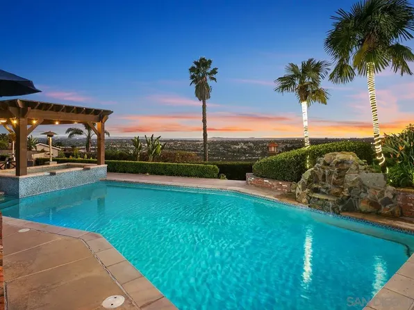 6525 Crystalaire Dr, San Diego, CA 92120