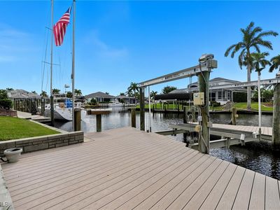 1504 El Dorado Pkwy W, Cape Coral, FL, 33914