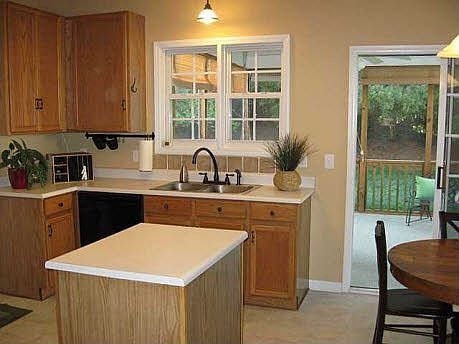 Bright comfortable kitchen