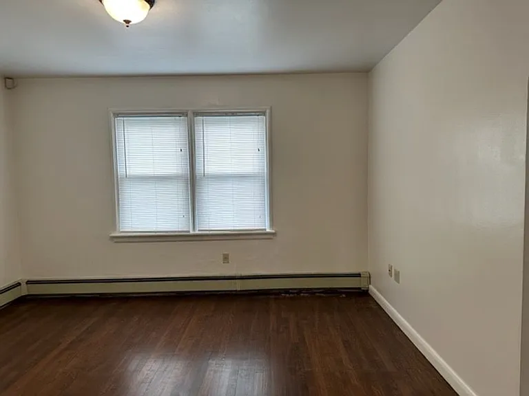 704 Hogestown Rd — Photo 5