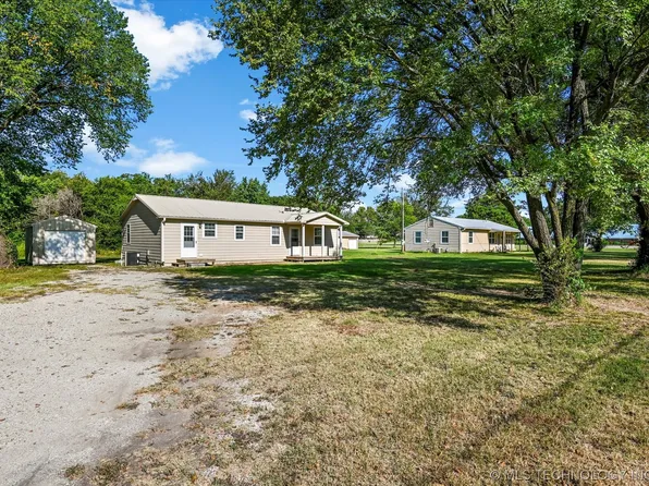 1191 N Virginia Ave, Bartlesville, OK 74003