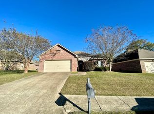 108 Silver Ridge Ln, Pearl, MS 39208