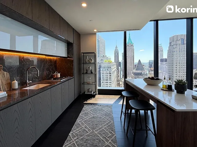 125 Greenwich St #64B — Photo 6
