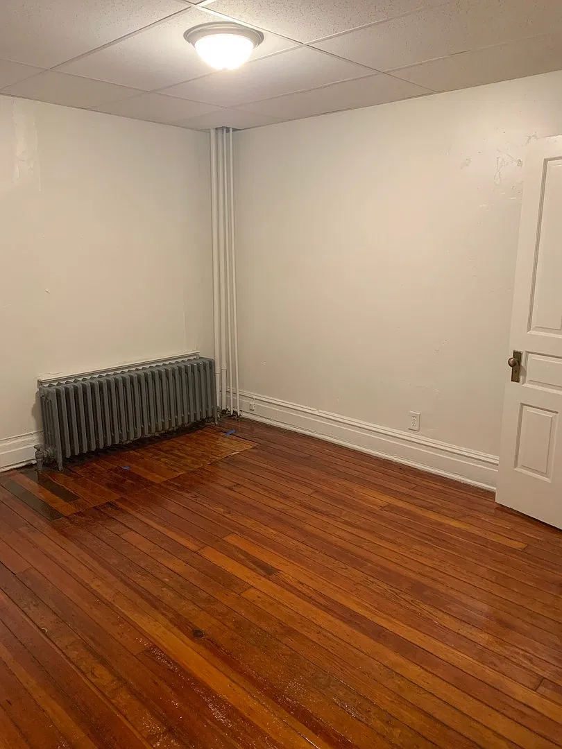 220 E Philadelphia St — Photo 1