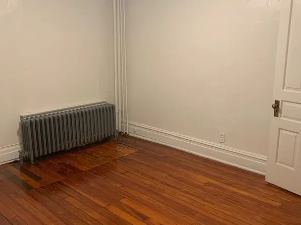 220 E Philadelphia St APT 1, York, PA 17403
