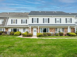 9 Yarmouth Ct, Scotch Plains, NJ 07076
