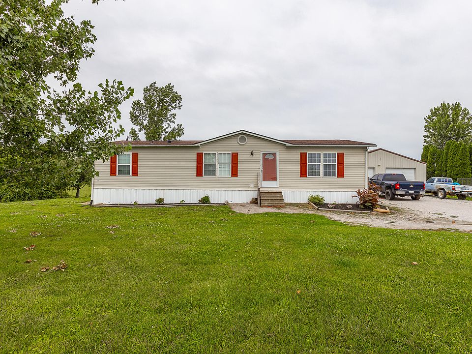 1st image of 994 Moores Ln