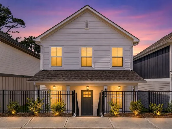 320 Dempsey Dr, Fayetteville, GA 30214