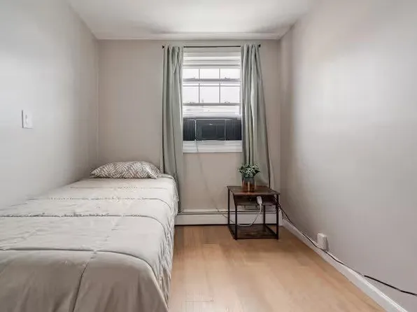 6119 Jefferson Street image 1 of 18