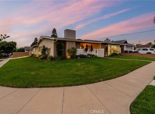 15081 Sussex Cir, Huntington Beach, CA 92647