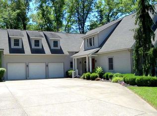 12 Sylvan Lake Dr, Ryland Heights, KY 41015